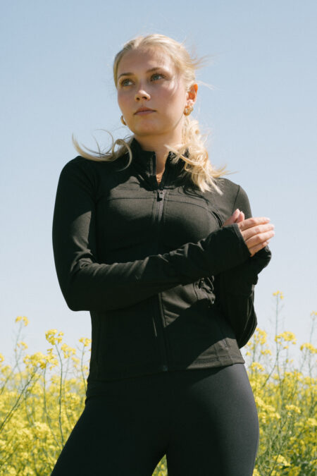 Amiko funktionaler Pullover, schwarz