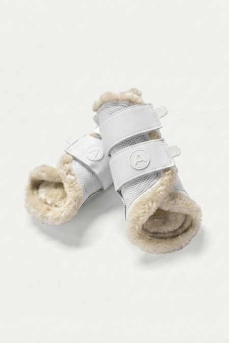 Amiko Borstellaarzen Bont, Wit