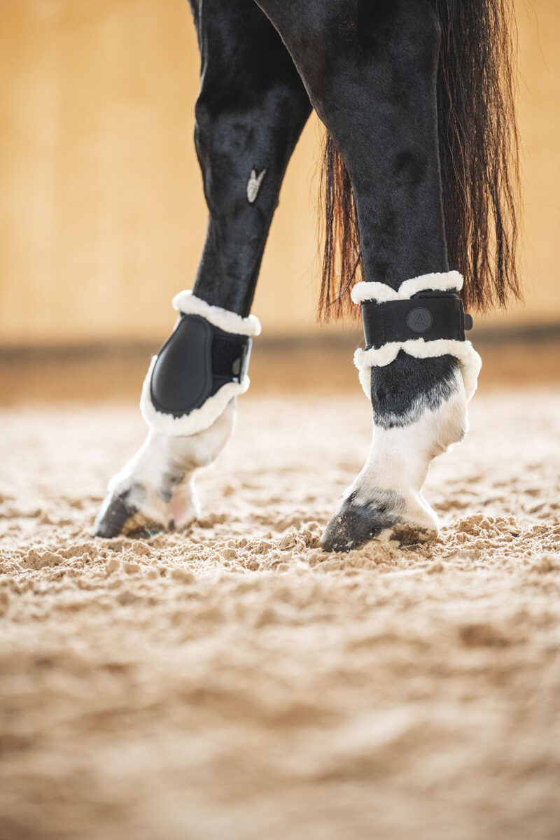 Amiko Essential Fetlock Boots With Fur, Black